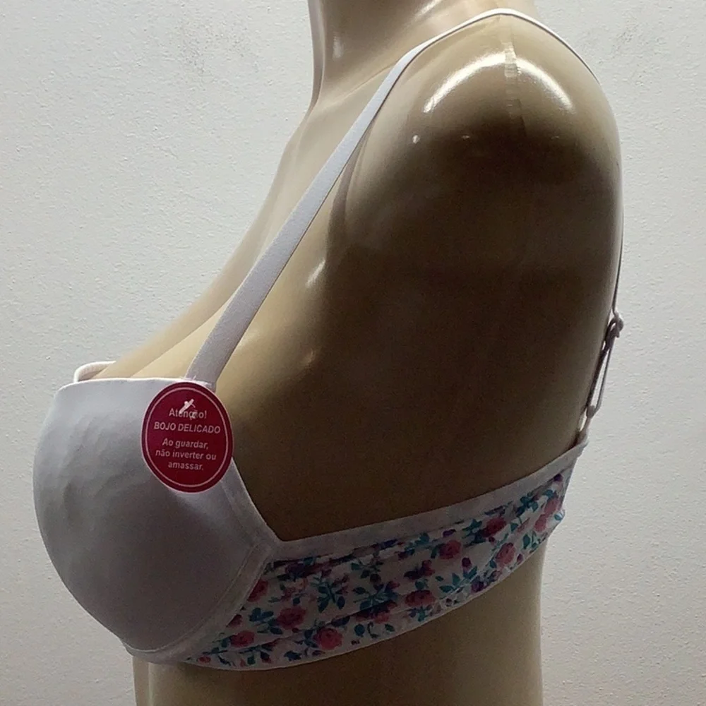 Massam Size Medium White Floral Print Padded Underwire Bra. Made in Brazil. New.